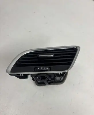 Audi Q3 8U Dashboard side air vent grill/cover trim 8U2820901B 8U2820901C