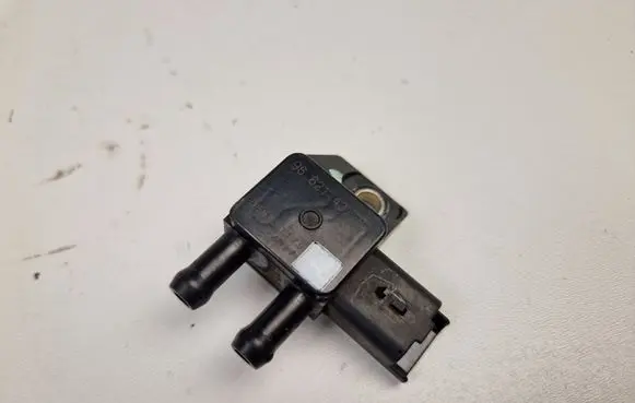 Citroen DS3 Exhaust gas pressure sensor 9662143180