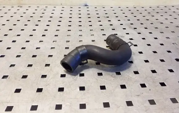 Breather/breather pipe/hose