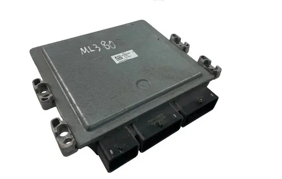Renault Megane IV Engine control unit/module ECU 237106968R 237107137R