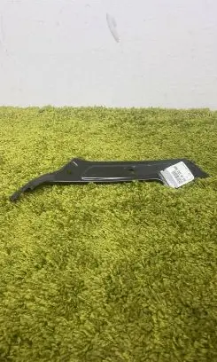 Renault Megane IV Fender mounting bracket 631413398r