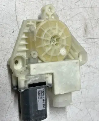 BMW 7 G11 G12 Front door window regulator motor C35316102 04B103 7181702