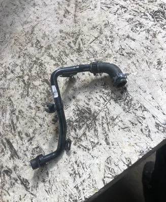 Audi A4 S4 B9 Engine coolant pipe/hose 04l122187bt