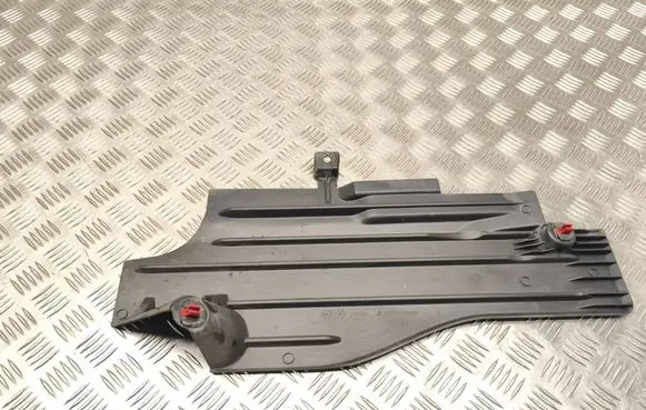 Ford Focus Rear underbody cover/under tray AV61R11779A
