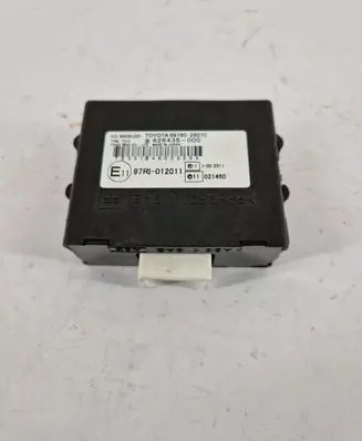 Toyota Previa (XR30, XR40) II Immobilizer control unit/module 8978028070