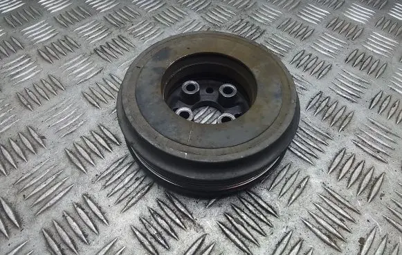 Volkswagen Transporter - Caravelle T5 Crankshaft pulley 038105243
