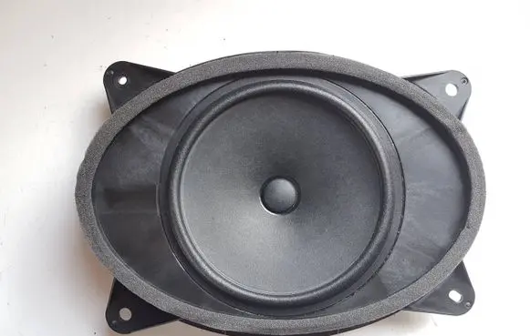 Subaru Crosstrek III Front door speaker 4M305F