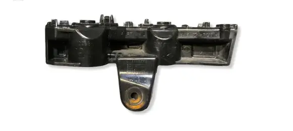 Renault Captur II Front bumper mounting bracket 622228340R