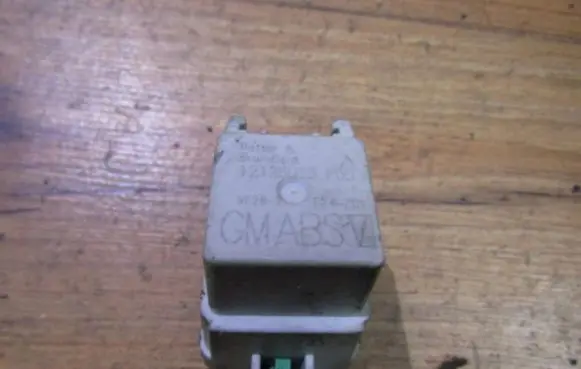 Opel Sintra Other relay 12135010 gmabsv