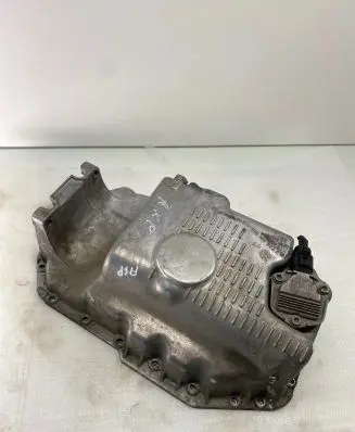 Volkswagen Golf IV Oil sump 030103603P