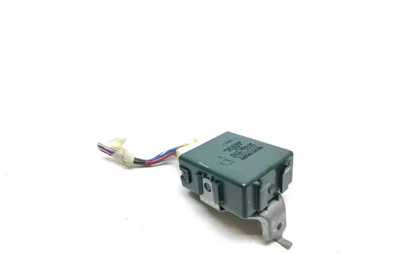 Toyota Land Cruiser (J150) Door control unit/module 8597060060 0515004190