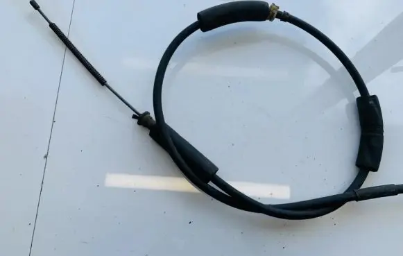 Ford Mondeo MK II Handbrake/parking brake wiring cable 