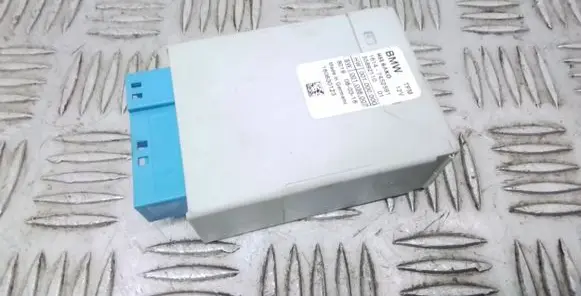 BMW i3 Fuel injection pump control unit/module 7452591