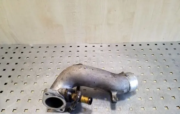 Honda CR-V Intercooler hose/pipe