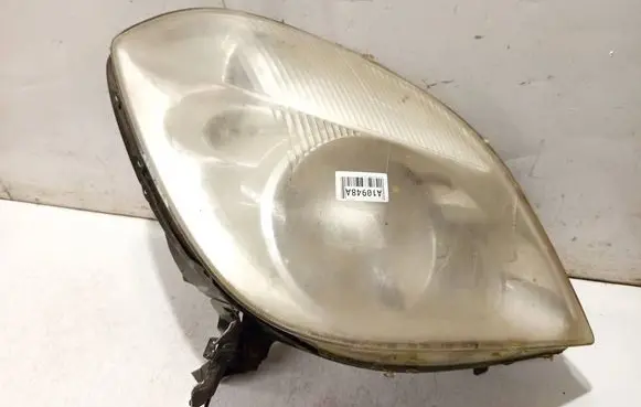Mercedes-Benz Sprinter W906 Headlight/headlamp 24738200