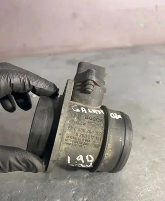 Skoda Octavia Mk1 (1U) Mass air flow meter 0280217121 0986280202