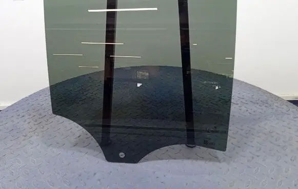 BMW X4 F26 Rear door window glass 