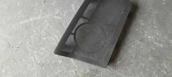 Side speaker trim/cover