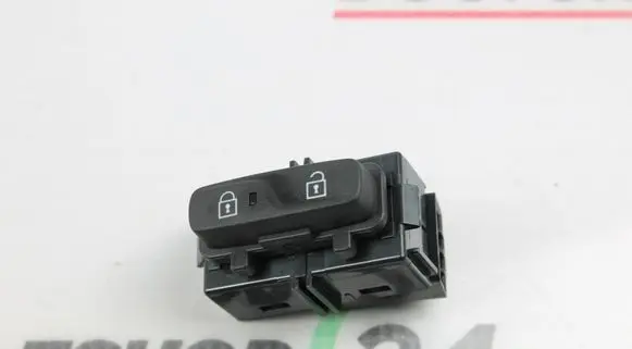 Volvo V40 Central locking switch button 31376499