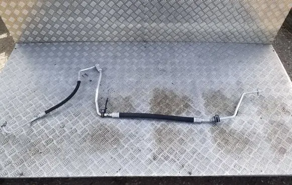 Volvo S40, V40 Air conditioning (A/C) pipe/hose