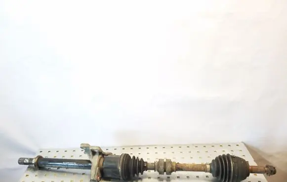 Nissan Note (E11) Front driveshaft