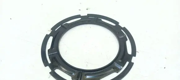 Nissan Qashqai In tank fuel pump screw locking ring/nut 00420012BA