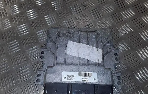 Renault Kadjar Engine control unit/module 237106288R