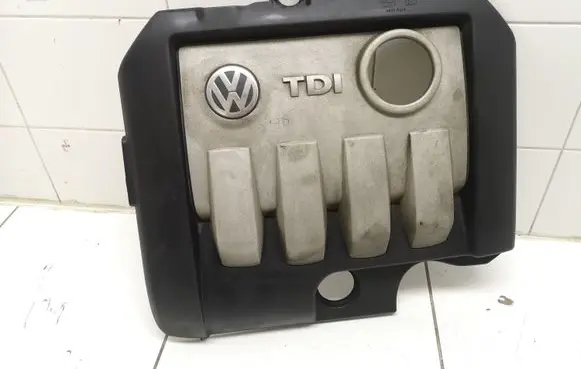 Volkswagen Golf V Engine cover (trim) 03G103925AA 03G103925AB 03G103925AC