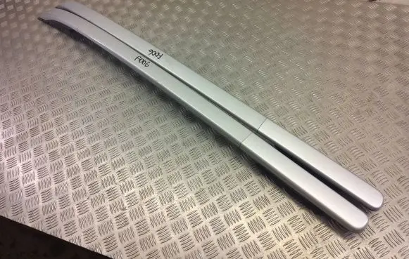 KIA Stonic Roof bar rail
