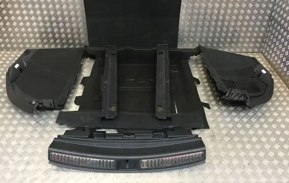 Porsche Macan (95B) Interior carpet 
