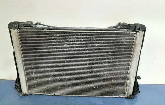 Audi A8 S8 D3 4E Coolant radiator 4E0121205B