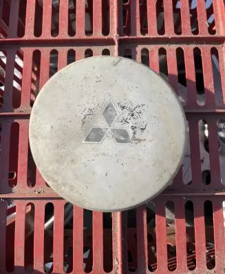 Mitsubishi Mirage V CJO Original wheel cap