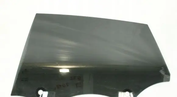 Rear door window glass