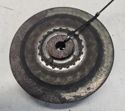 Volvo S40, V40 Crankshaft pulley