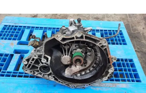 Opel Astra G Automatic gearbox F17W355