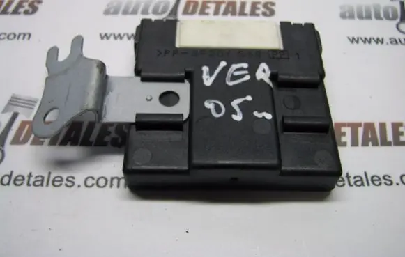 Toyota Corolla Verso AR10 Immobilizer control unit/module 897800F020