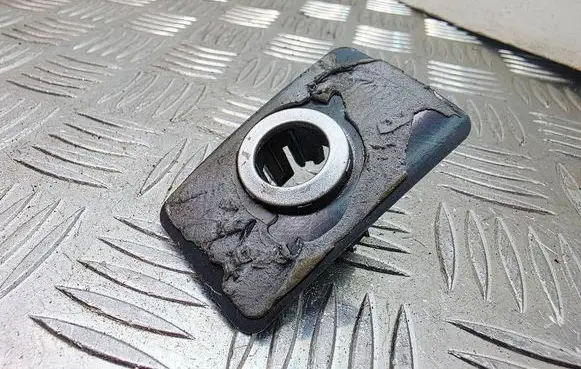 Mini Cooper Countryman R60 Rear parking sensor holder (PDC) 9801980 51129801980
