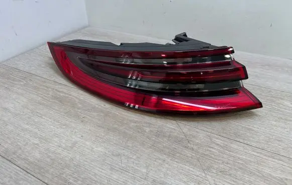 Porsche Panamera (971) Rear/tail lights 971945091C 971945091CSAE