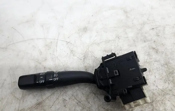 Toyota Avensis T250 Indicator stalk 173650A