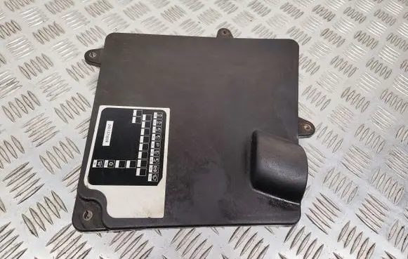 Opel Movano B Fuse box cover 243120004R