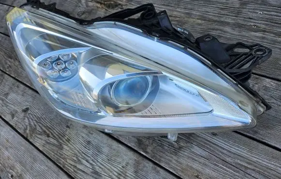 Peugeot 508 RXH Headlight/headlamp 9676591480