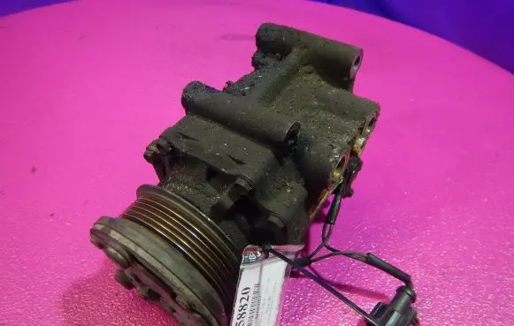 Ford Focus C-MAX Air conditioning (A/C) compressor (pump)