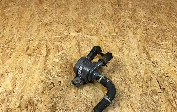 Toyota RAV 4 (XA50) Electric auxiliary coolant/water pump G904042010