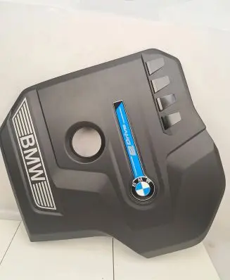 BMW 5 G30 G31 Engine cover (trim) 8657035