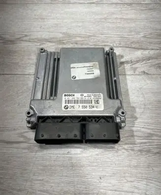 BMW 1 E81 E87 Engine control unit/module 7550534 7552006 7544827