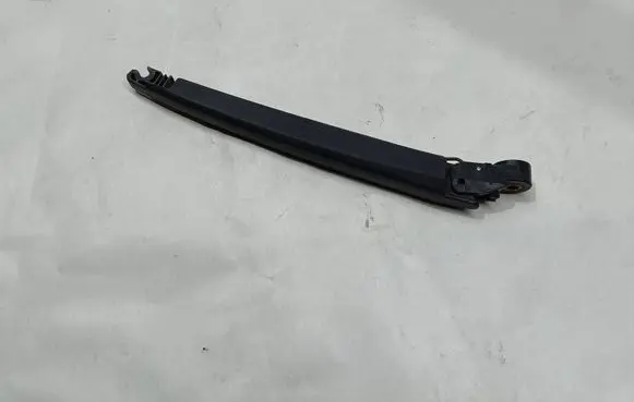 Lexus RX 330 - 350 - 400H Rear wiper blade G23M52 PA101 PL204