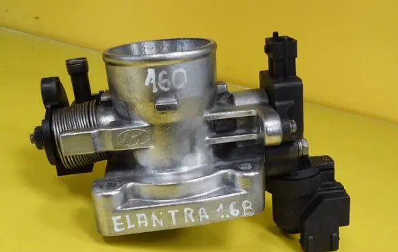 Hyundai Elantra Throttle body valve 3515022600