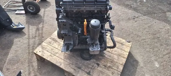 Seat Alhambra (Mk1) Engine AUY AUV