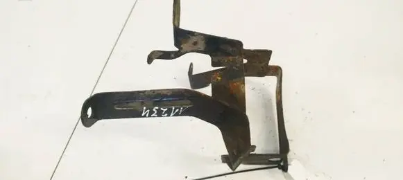Volkswagen Cross Polo Engine mounting bracket 