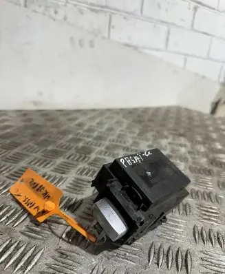 Volkswagen PASSAT CC Ignition lock 3C0905843Q